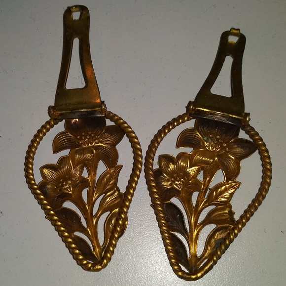 Art Nouveau Gilt Brass Floral Dress/Scarf Clips - Picture 5 of 7